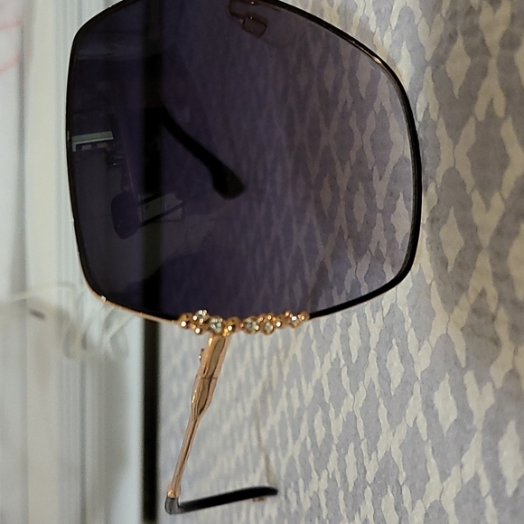 Jessica Simpson Sunglasses main image 5